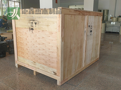 木箱包装厂影响木箱包装间隙大小的因素是什么？